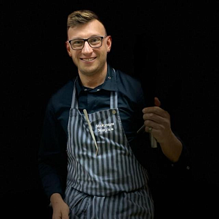 Максим
